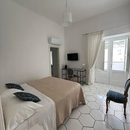 Casa Elisa * קאפרי